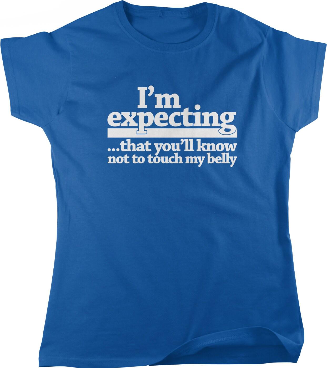 Expecting Mom Shirt – Funny Mom Belly Reminder Tee with Seamless Rib Collar