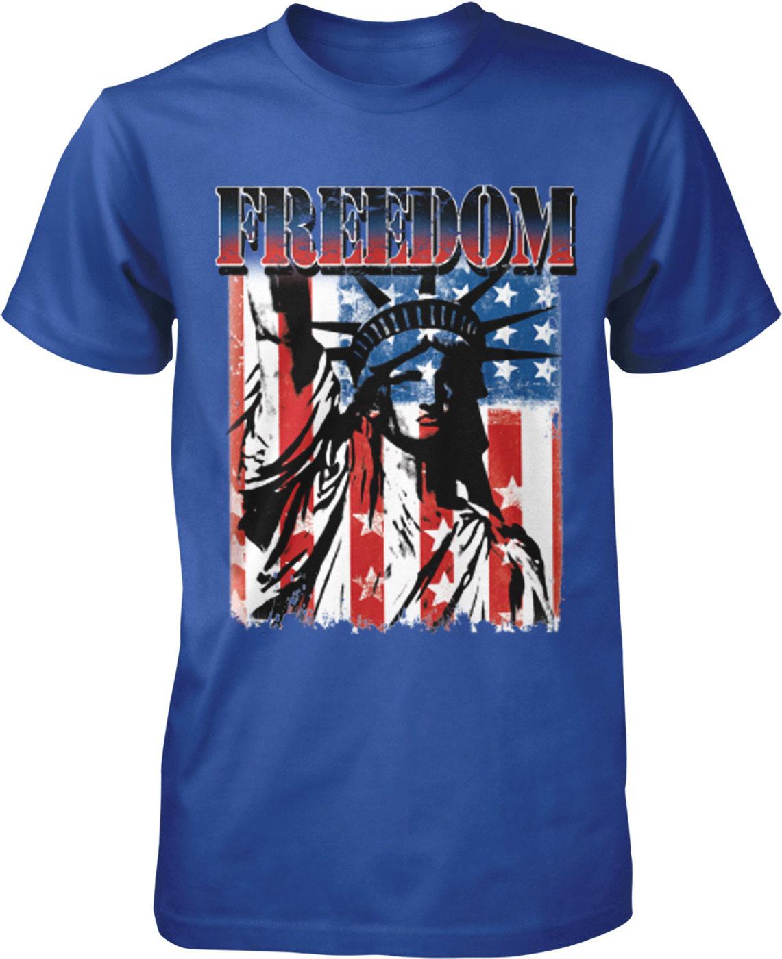 USA Men's T-Shirt - Patriotic Red White Blue Shirt With Statue of Liberty Design
