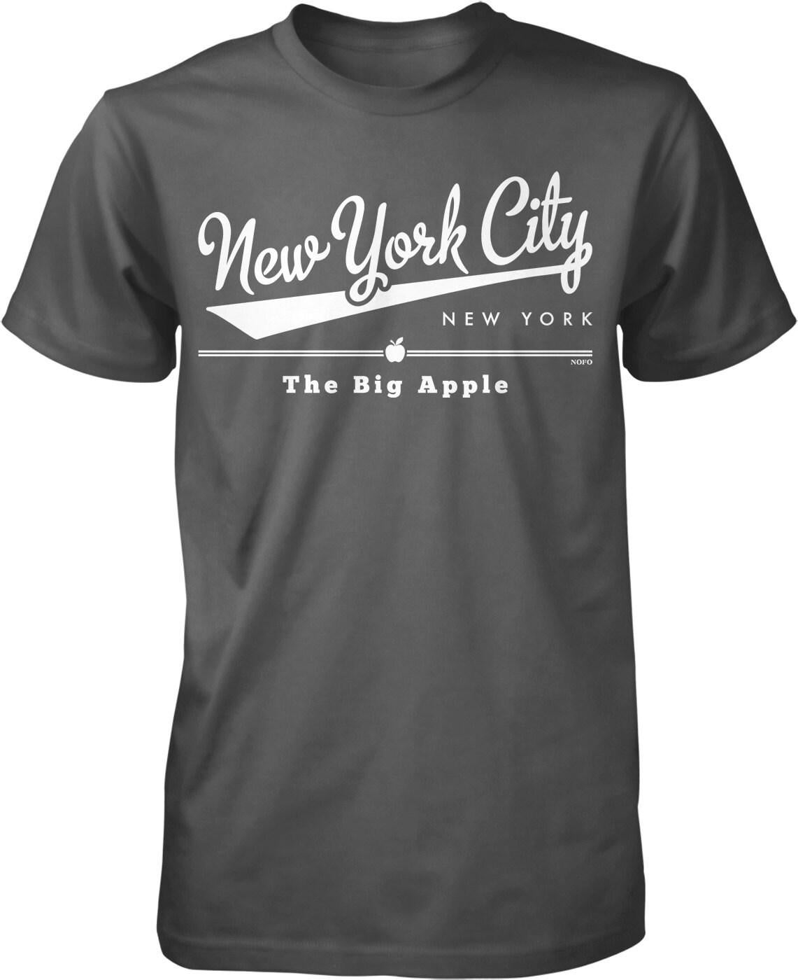 NYC Men's T-Shirt – Soft Cotton Urban City Tee With Seamless Rib Collar